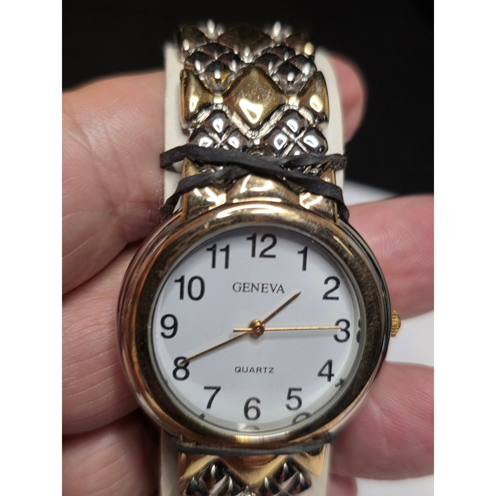 Geneva Quartz Watch Two Tone Silver Gold Link Bracelet White Dial Round Face